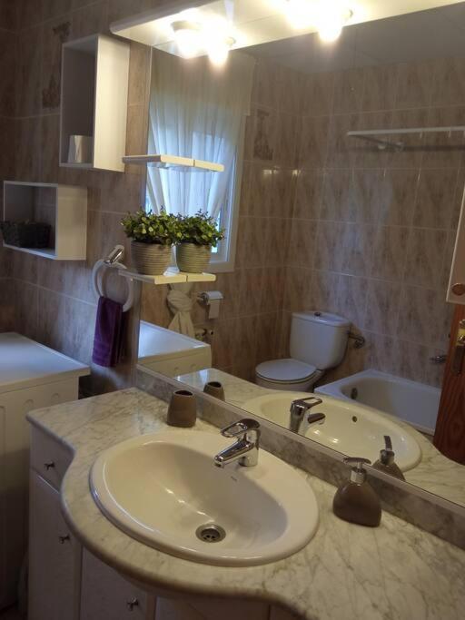 Apartamento-Casa Turistica L'Espigol 산로렌소 데 모루니스 외부 사진